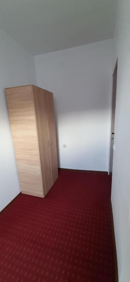 Pensiunea Montan Din Bran,Sat Simon Spa Indoor Μπραν Εξωτερικό φωτογραφία