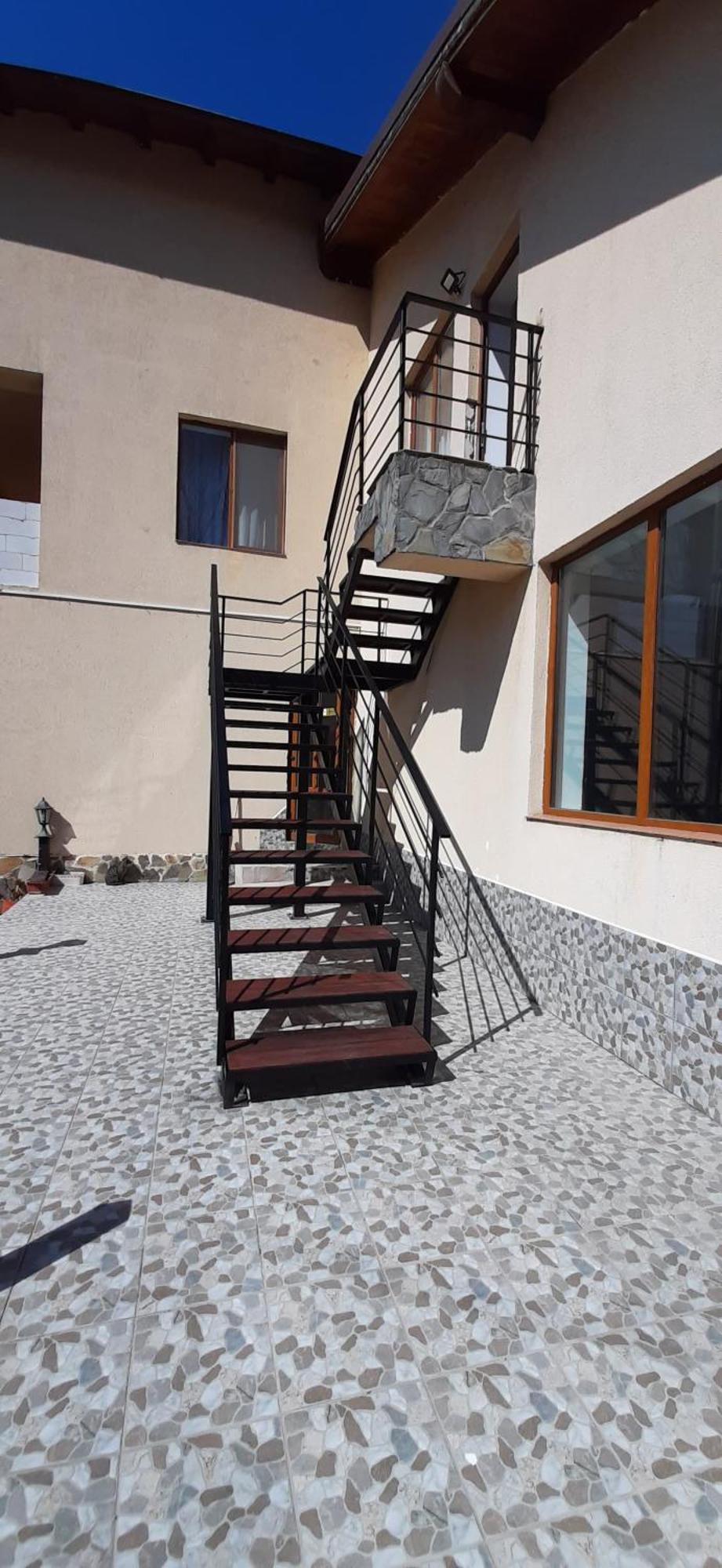 Pensiunea Montan Din Bran,Sat Simon Spa Indoor Μπραν Εξωτερικό φωτογραφία